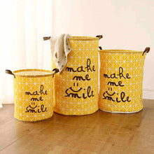 Lade das Bild in den Galerie-Viewer, Make Me Smile Wäschekorb